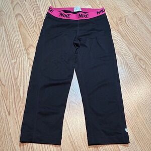 Nike Dri-FIT Black Pink Logo Waistband Cropped Leggings Capri Womens Medium